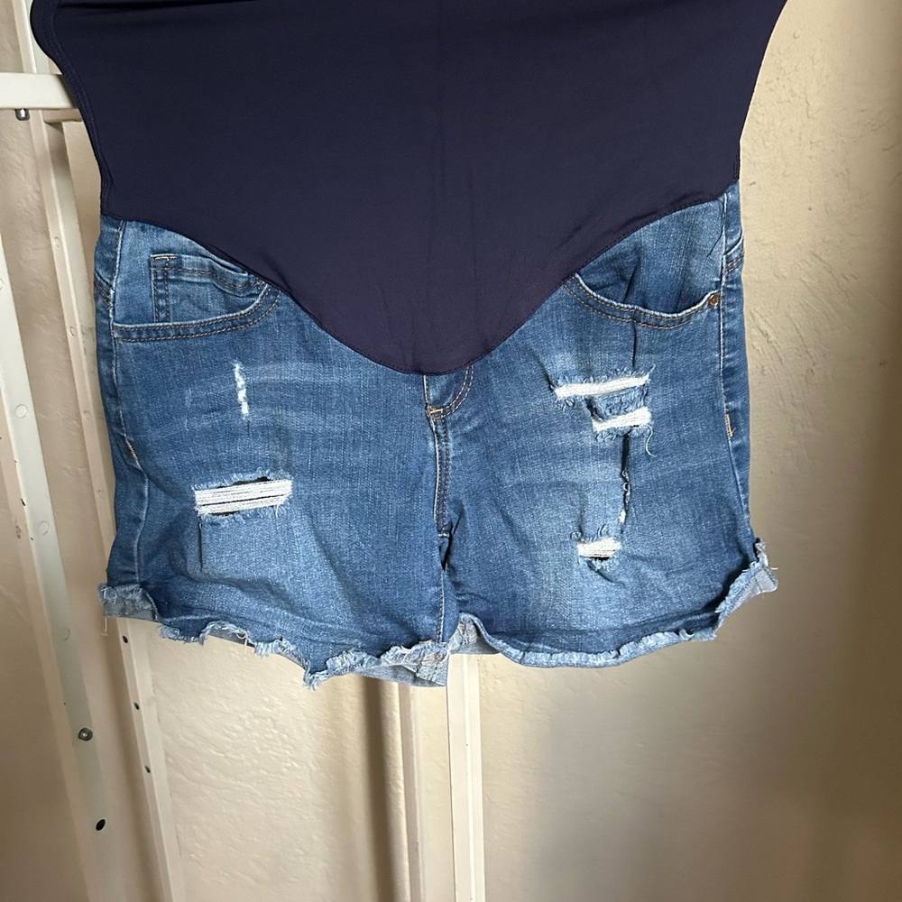 Maternity Pink blush Blue Denim Maternity Shorts - Picture 4 of 6